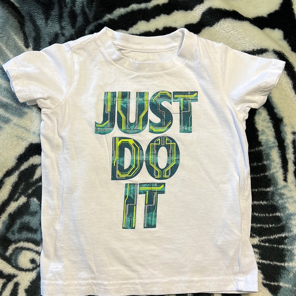 Nike shirt